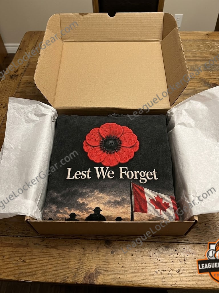 Canadian Remembrance Day Lest We Forget Poppy Soldiers Hoodie